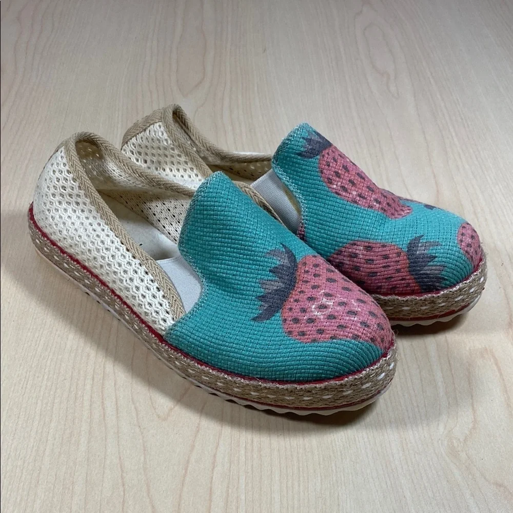 Goby Strawberry Print Espadrille Flats